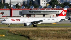Photo of HB-IOF - Airbus A321-111 operated by Swiss International Air Lines