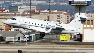 Photo of 9H-MIR - Bombardier Challenger 604 operated by Hi Fly Malta