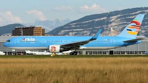 Photo of I-NDDL - Boeing 767-324(ER) operated by Arkia Israeli Airlines (opb Neos)
