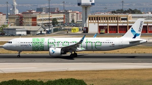 Photo of CS-TSF - Airbus A321-253N operated by Azores Airlines