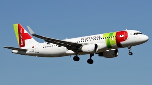 Photo of CS-TNQ - Airbus A320-214 operated by TAP Air Portugal