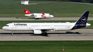 Photo of D-AISP - Airbus A321-231 operated by Lufthansa