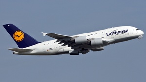 Photo of D-AIMC - Airbus A380-841 operated by Lufthansa
