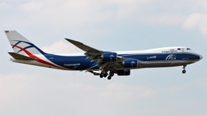Photo of G-CLAB - Boeing 747-83QF operated by CargoLogicAir