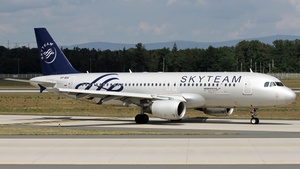 Photo of VP-BDK - Airbus A320-214 operated by Aeroflot