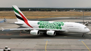 Photo of A6-EEW - Airbus A380-861 operated by Emirates