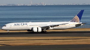 Photo of N26960 - Boeing 787-9 Dreamliner operated by United Airlines