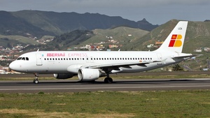 Photo of EC-LEA - Airbus A320-214 operated by Iberia Express