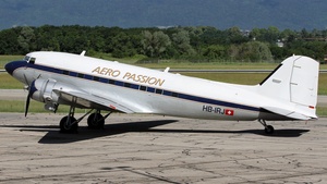 Photo with serial 2204 - Douglas DC-3A