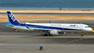 Photo of JA113A - Airbus A321-211 operated by ANA All Nippon Airways