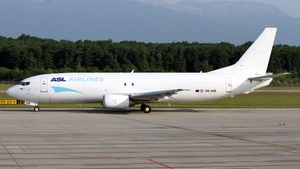 Photo with serial 25147 - Boeing 737-4Z9(SF)