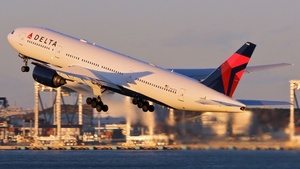 Photo of N867DA - Boeing 777-232(ER) operated by Delta Air Lines