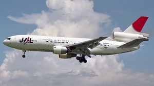 Photo of JA8542 - McDonnell Douglas DC-10-40I operated by Japan Airlines