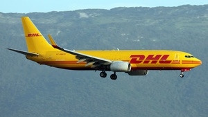 Photo of EC-OBQ - Boeing 737-883(BDSF) operated by Swiftair