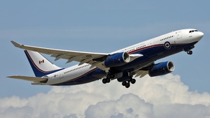 Photo of 330002 - Airbus CC-330 Husky operated by Royal Canadian Air Force