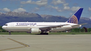 Photo of N68155 - Boeing 767-224(ER) operated by Continental Airlines