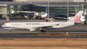 Photo of B-18351 - Airbus A330-302 operated by China Airlines