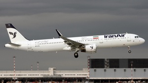 Photo of EP-IFA - Airbus A321-211 operated by Iran Air