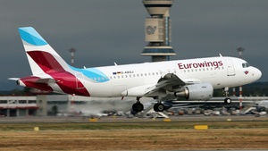 Photo of D-ABGJ - Airbus A319-112 operated by Eurowings