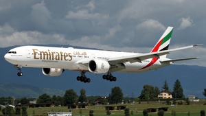 Photo of A6-ECH - Boeing 777-31H(ER) operated by Emirates