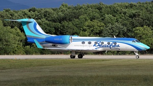 Photo of N450JS - Gulfstream GIV-X (G450) operated by Sandals Resorts