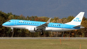 Photo of PH-EXO - Embraer ERJ-175STD operated by KLM Cityhopper