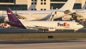 Photo of OE-IAT - Boeing 737-4M0(BDSF) operated by FedEx (opb ASL Airlines Belgium)