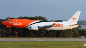 Photo of OE-IAT - Boeing 737-4M0(BDSF) operated by FedEx (opb ASL Airlines Belgium)