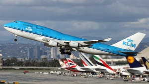 Photo of PH-BFR - Boeing 747-406(M) operated by KLM Royal Dutch Airlines
