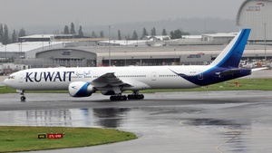Photo of 9K-AOK - Boeing 777-369(ER) operated by Kuwait Airways