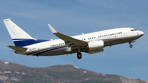 Photo of A6-DFR - Boeing 737-7BC(BBJ) operated by Royal Jet