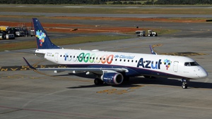 Photo of PR-AXS - Embraer ERJ-195LR operated by Azul