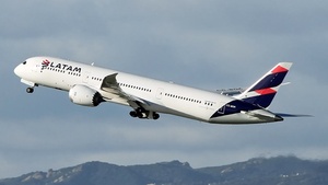 Photo of CC-BGK - Boeing 787-9 Dreamliner operated by LATAM Airlines