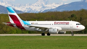 Photo of D-ABGS - Airbus A319-112 operated by Eurowings
