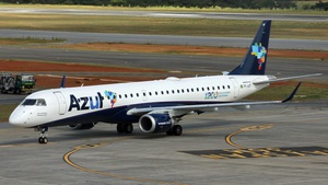 Photo of PR-AUP - Embraer ERJ-195LR operated by Azul
