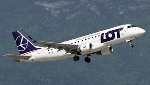 Photo of SP-LIA - Embraer ERJ-175STD operated by LOT Polish Airlines
