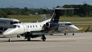 Photo of N545EE - Embraer Phenom 300 operated by Embraer Executive Aircraft