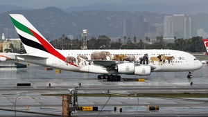 Photo of A6-EOM - Airbus A380-861 operated by Emirates