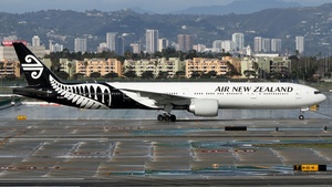Photo of ZK-OKN - Boeing 777-319(ER) operated by Air New Zealand