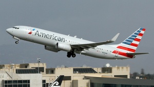 Photo of N989NN - Boeing 737-823 operated by American Airlines