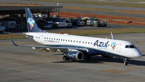Photo of PR-AZC - Embraer ERJ-190AR operated by Azul