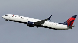 Photo with serial 31979 - Boeing 737-932(ER)