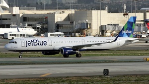 Photo of N962JT - Airbus A321-231 operated by jetBlue Airways