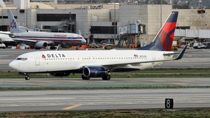 Photo of N3763D - Boeing 737-832 operated by Delta Air Lines