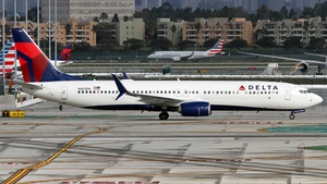 Photo with serial 31975 - Boeing 737-932(ER)