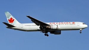 Photo of C-GHLK - Boeing 767-35H(ER) operated by Air Canada