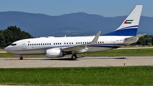 Photo of A6-RJY - Boeing 737-7Z5(BBJ) operated by Royal Jet