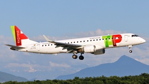 Photo of CS-TPQ - Embraer ERJ-190LR operated by TAP Express (opb Portugália Airlines)