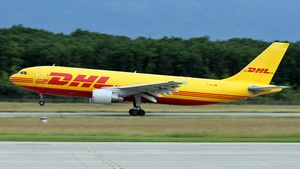 Photo of D-AEAE - Airbus A300B4-622R(F) operated by European Air Transport