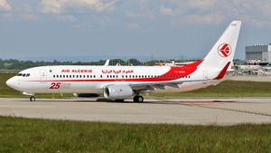 Photo of 7T-VKM - Boeing 737-8D6 operated by Air Algérie
